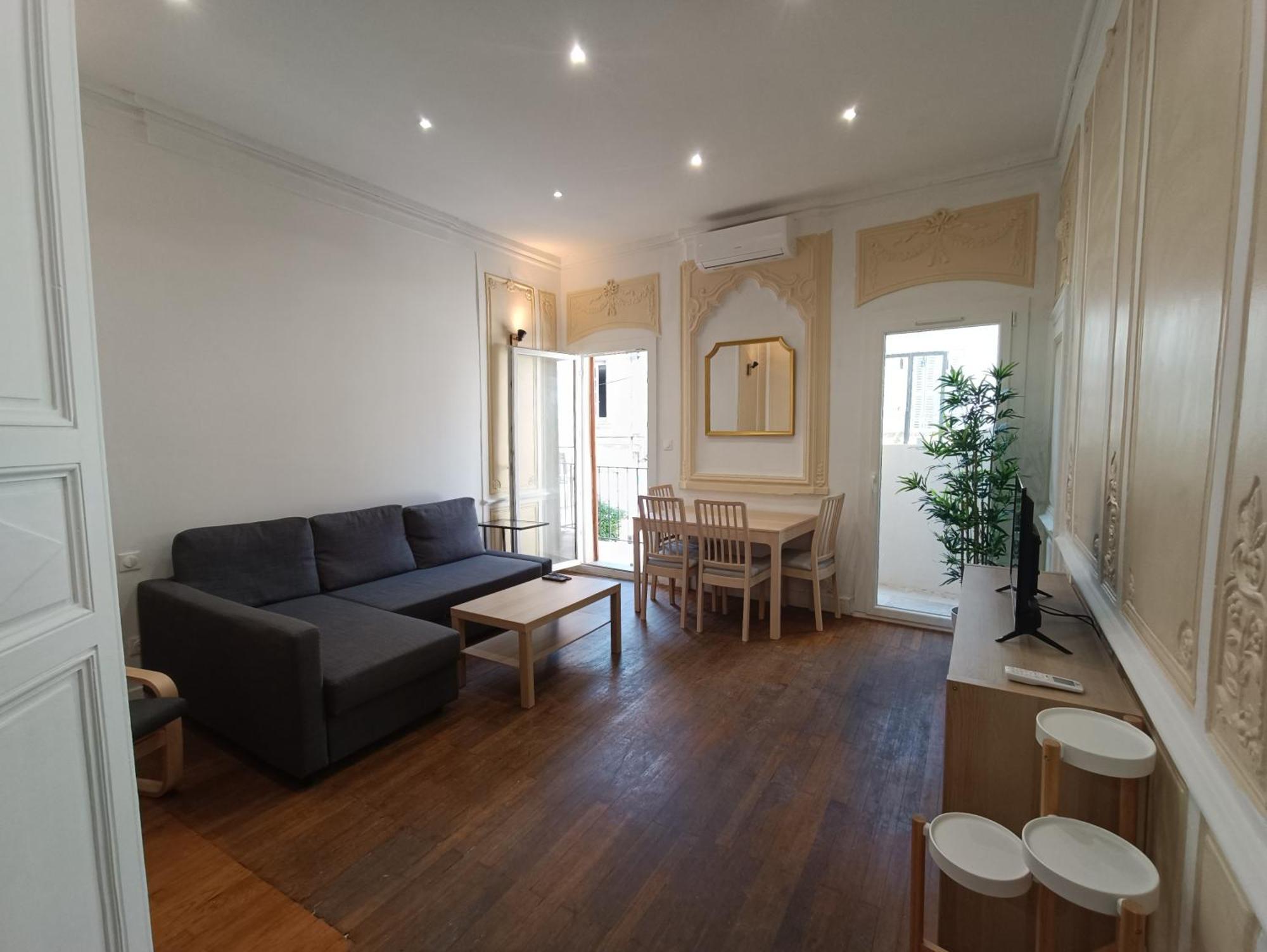 Appartements Et Studio Renoves En 2022, Intra Muros Avignon Luaran gambar
