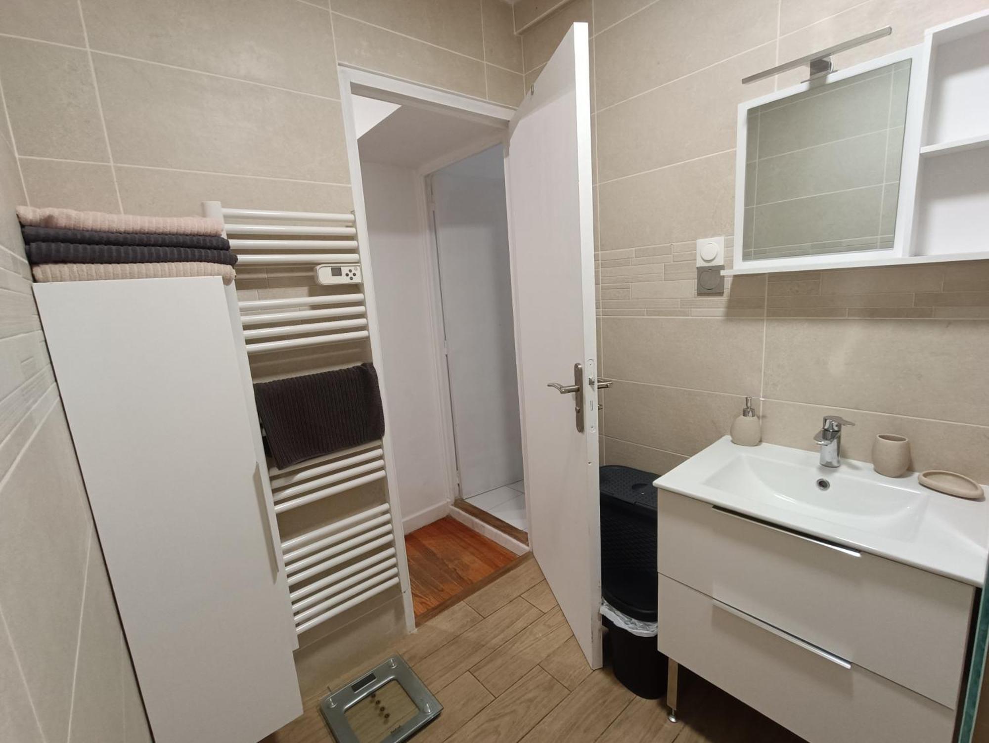 Appartements Et Studio Renoves En 2022, Intra Muros Avignon Luaran gambar